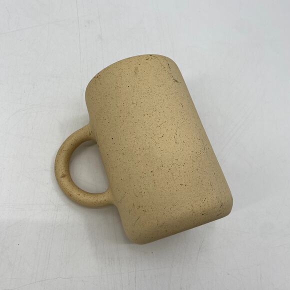 Al Centro Cylinder Cream Speckled Mug - Picture 2 of 7
